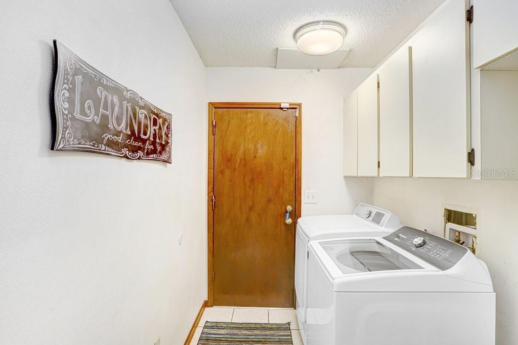 507 SPORTSMAN PARK DR — photo 34