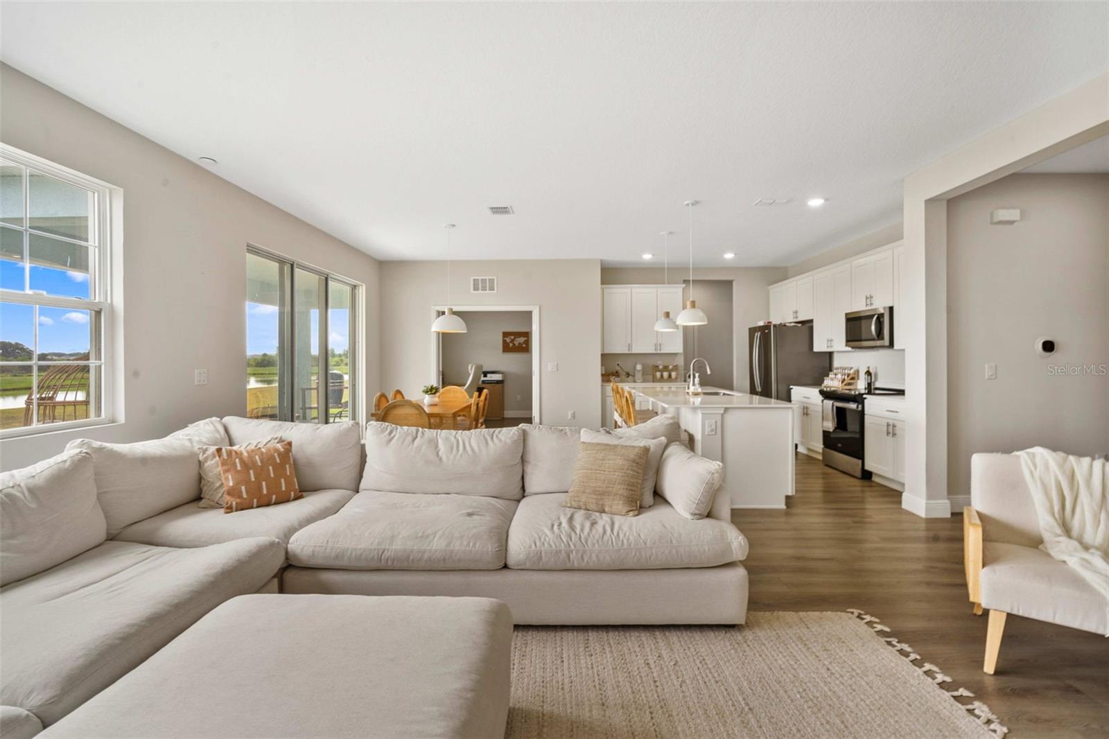 10308 FIELDSTONE MYRTLE WAY — photo 28