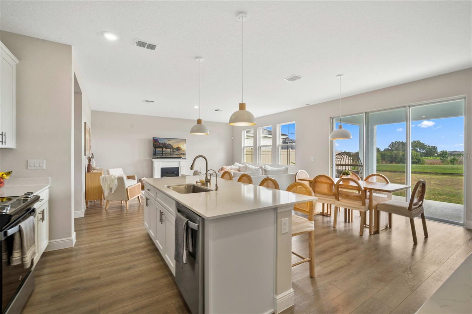 10308 FIELDSTONE MYRTLE WAY — photo 26