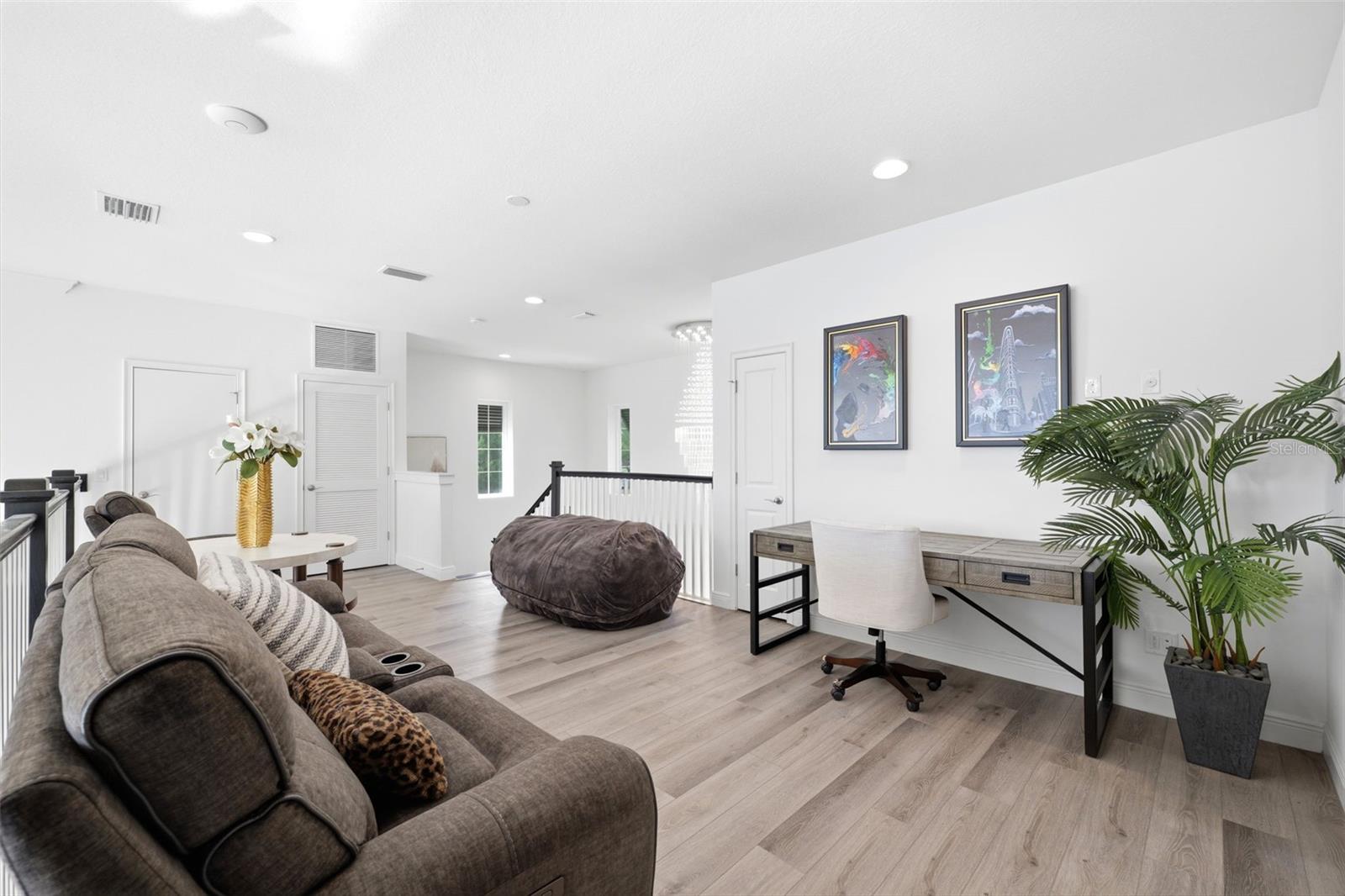 17104 CRAWLEY RD — photo 38
