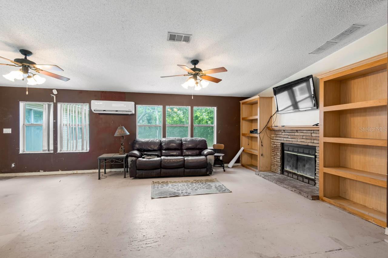 12730 BULLFROG CREEK RD — photo 20