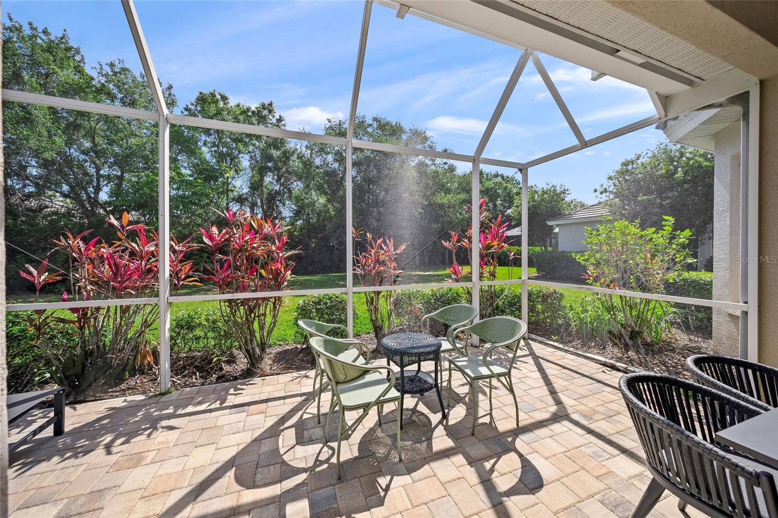 6923 LENNOX PL — photo 33