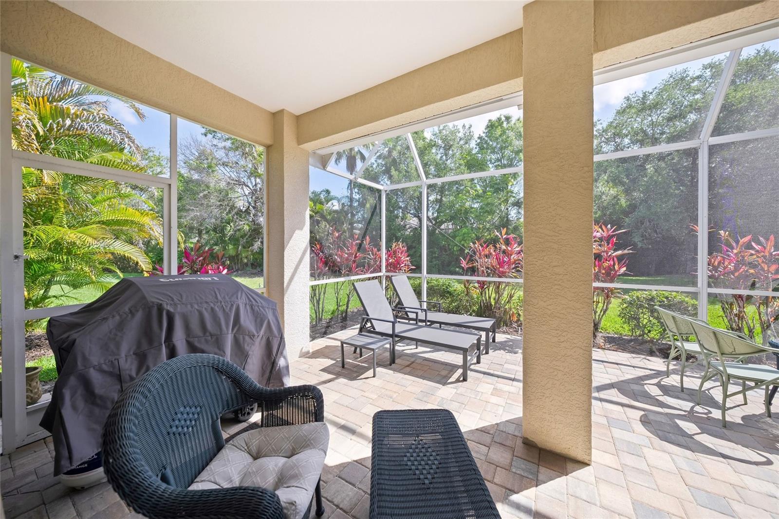 6923 LENNOX PL — photo 32