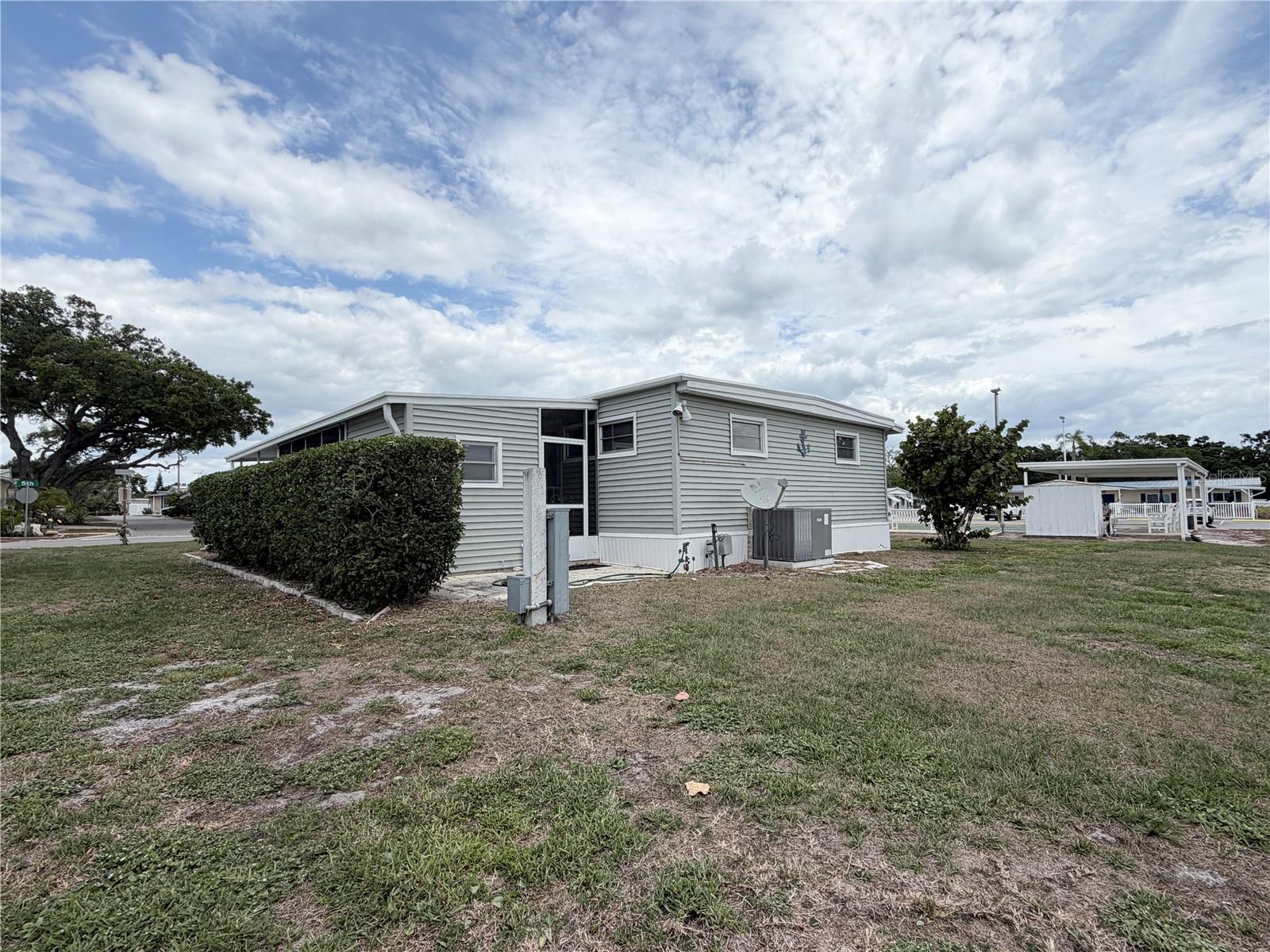 2331 BELLEAIR RD #529 — photo 42