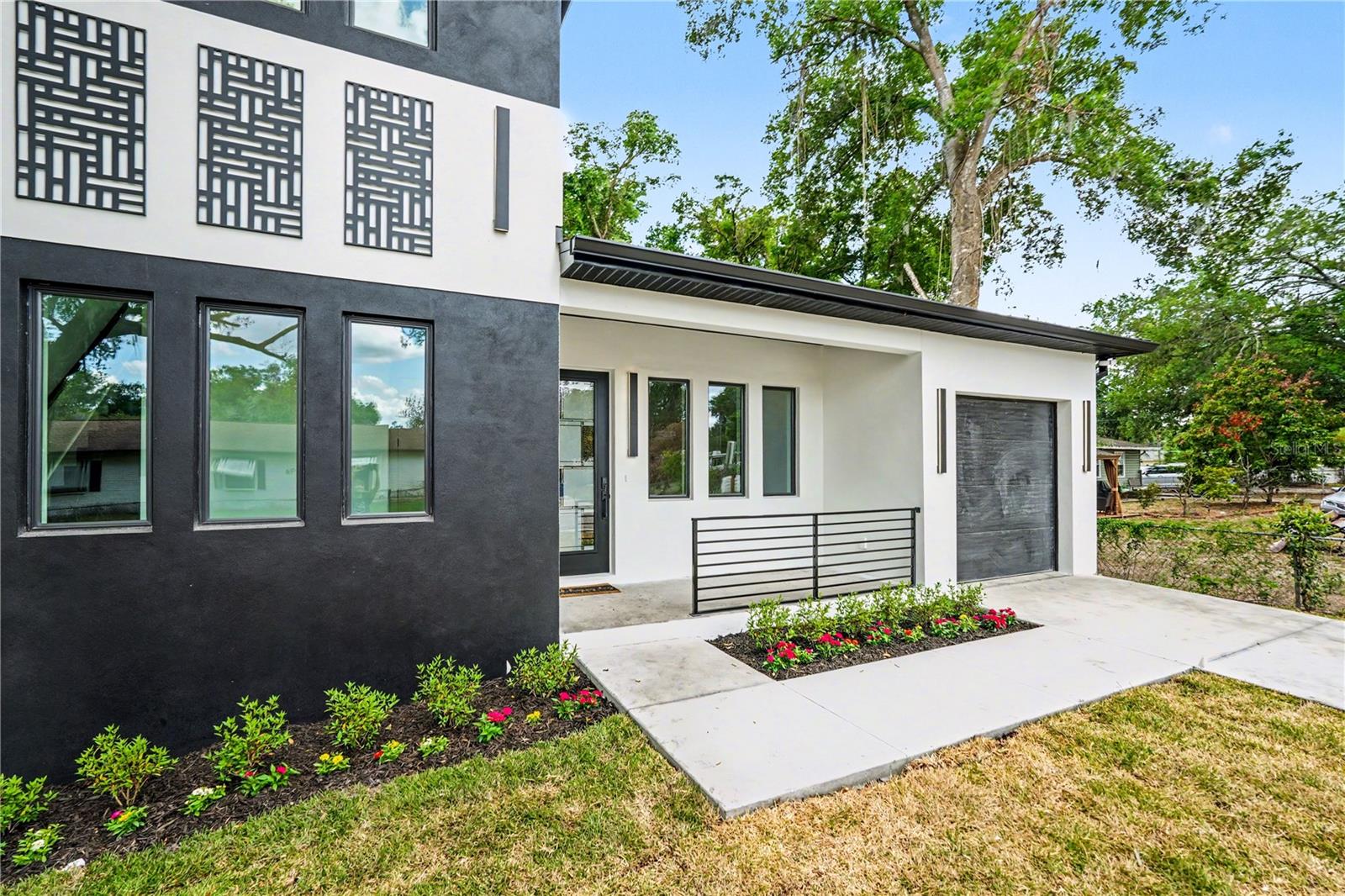 105 GARLAND AVE — photo 9