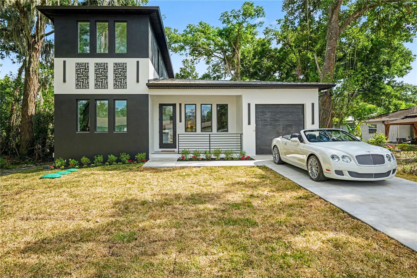 105 GARLAND AVE — photo 6