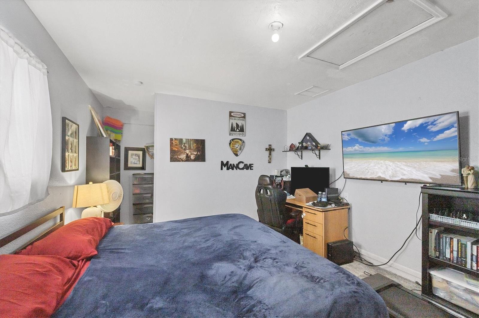 7590 LYNCREST ST — photo 24