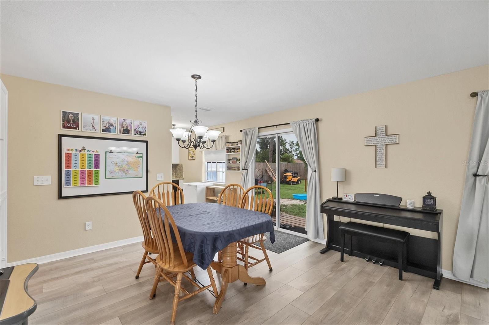 7590 LYNCREST ST — photo 20