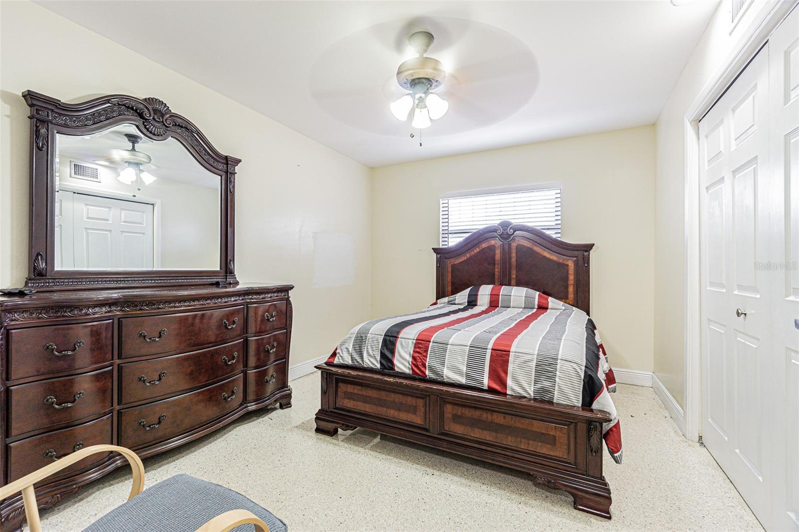 3112 W HENRY AVE — photo 25