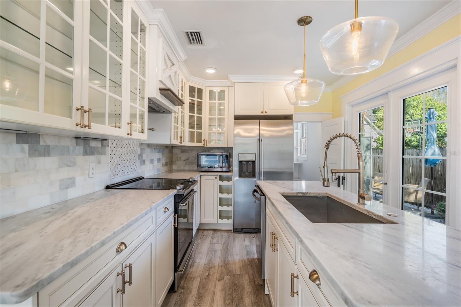 4109 N SEMINOLE AVE — photo 14