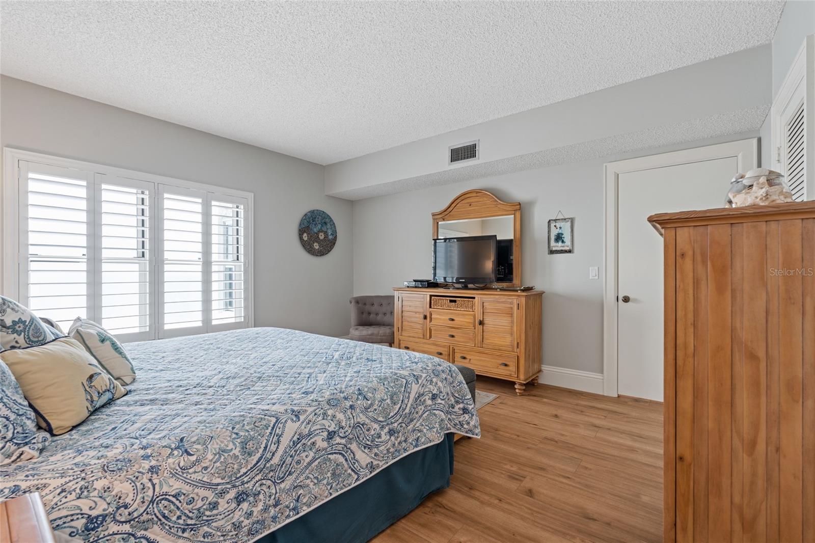 4950 GULF BLVD #605 — photo 24