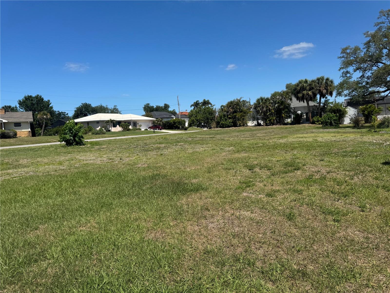 DONA WAY — photo 4