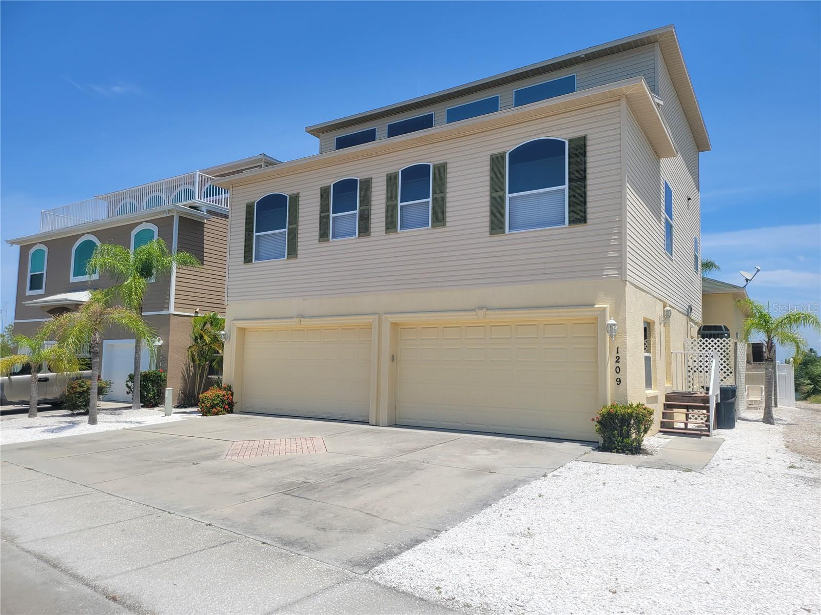 1209 APOLLO BEACH BLVD — photo 2
