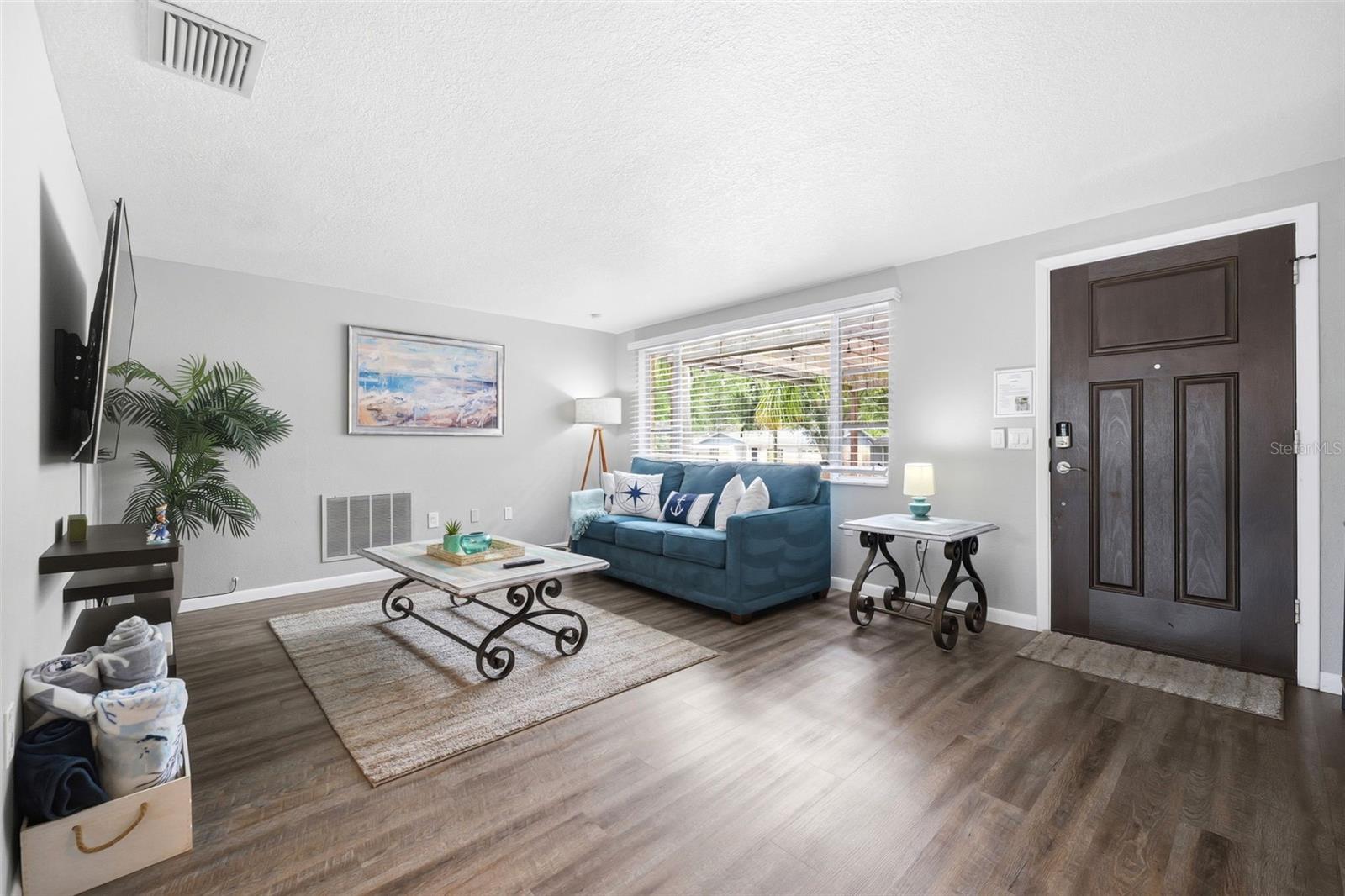 51 CYPRESS DR — photo 8