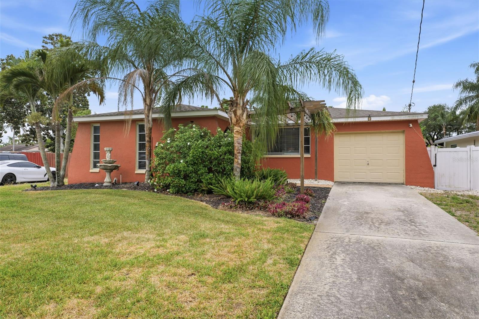 51 CYPRESS DR — photo 69