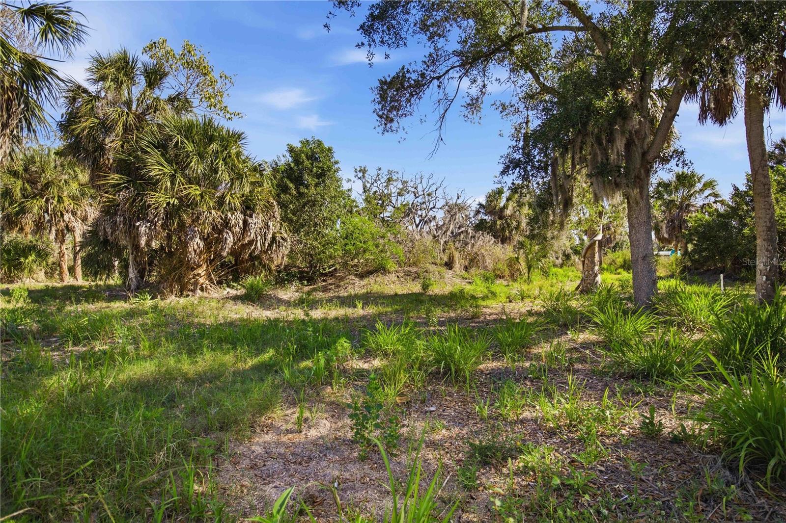 1910 KENNEDY CT — photo 17