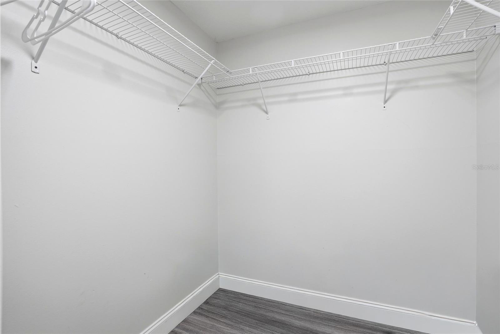 721 VILLAGE PL — photo 25