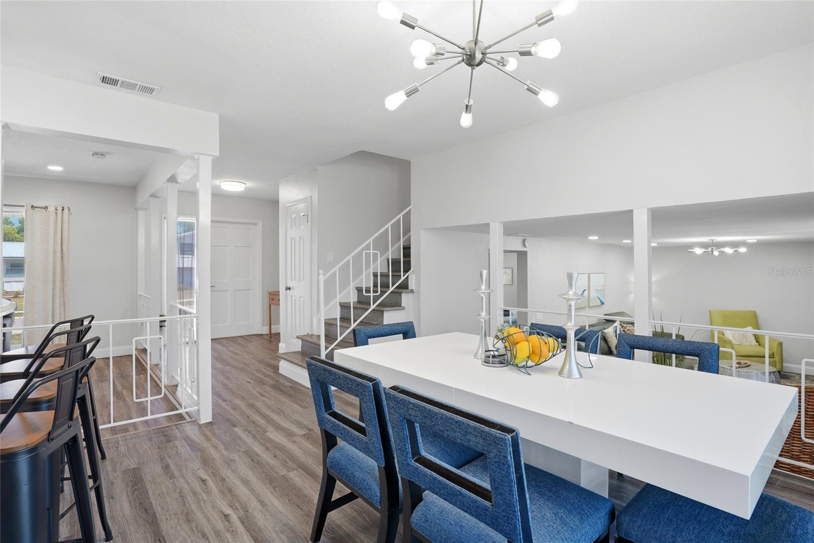 721 VILLAGE PL — photo 13
