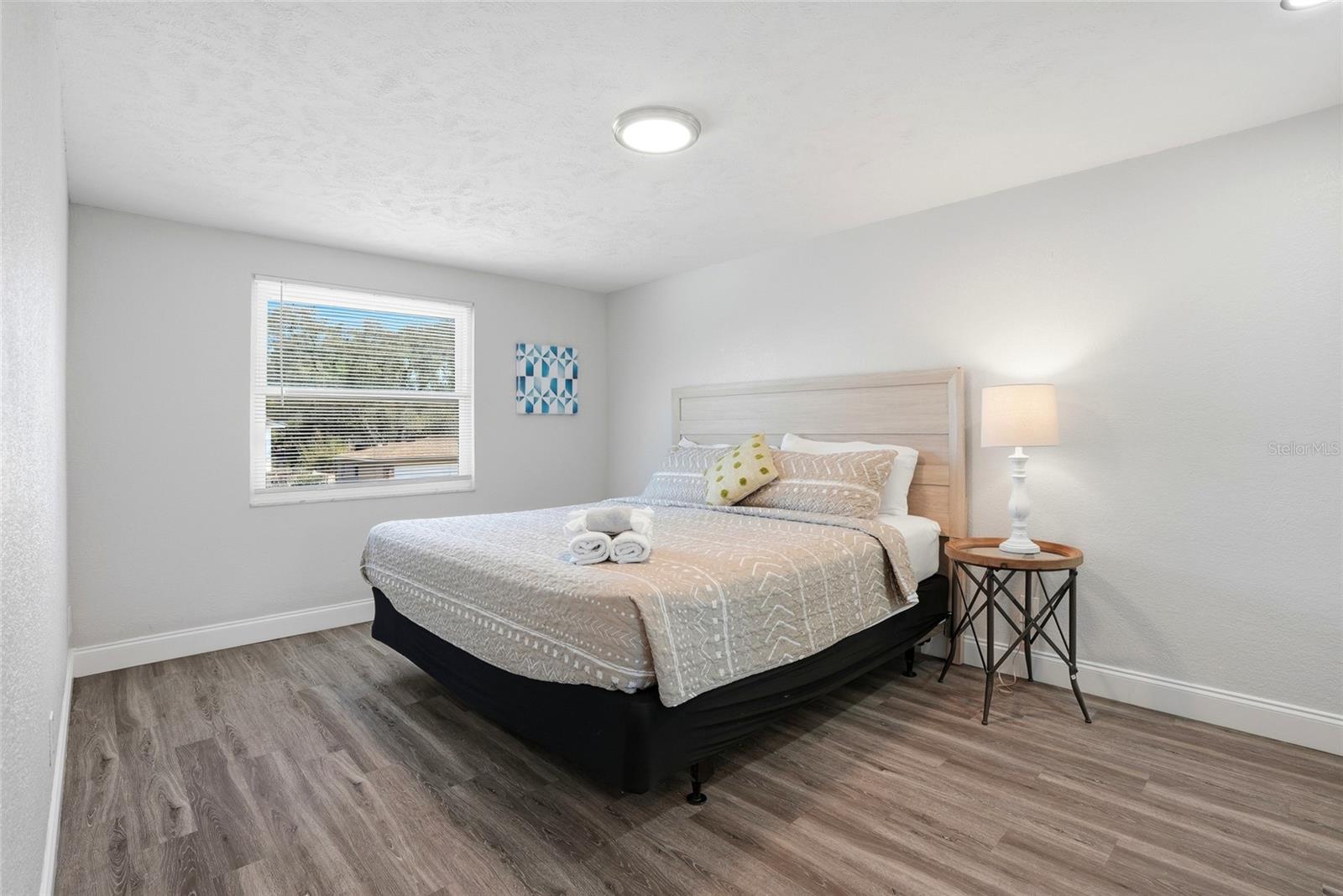 721 VILLAGE PL — photo 30