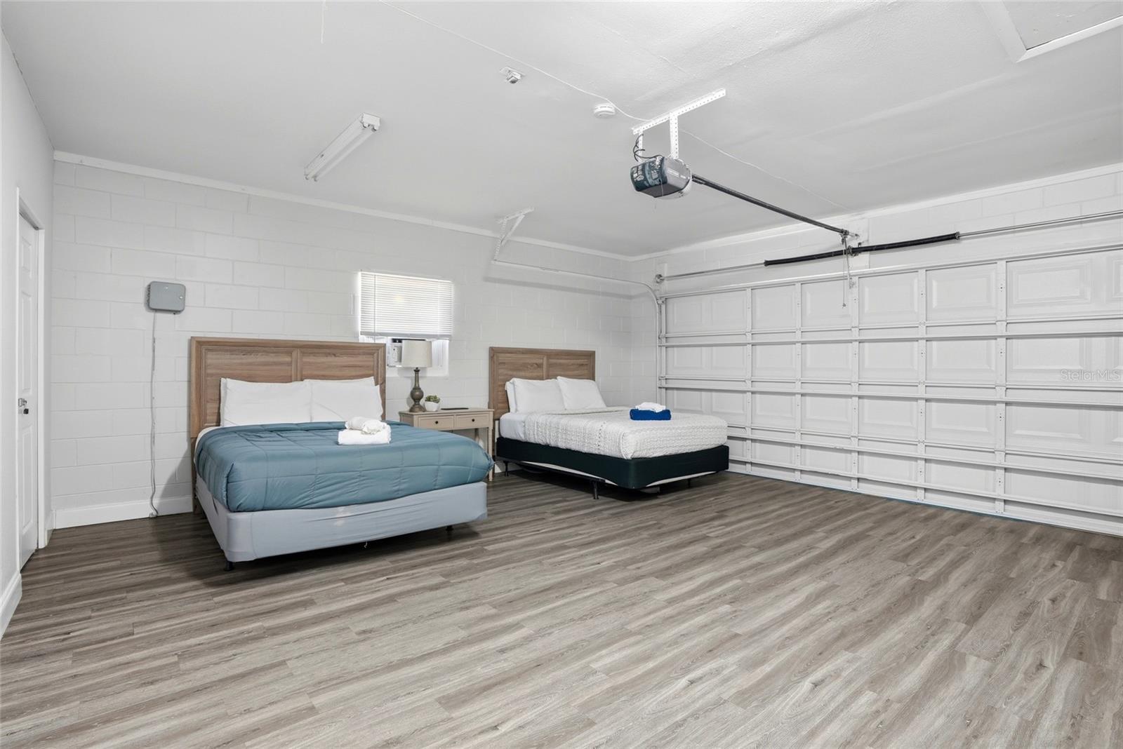721 VILLAGE PL — photo 33