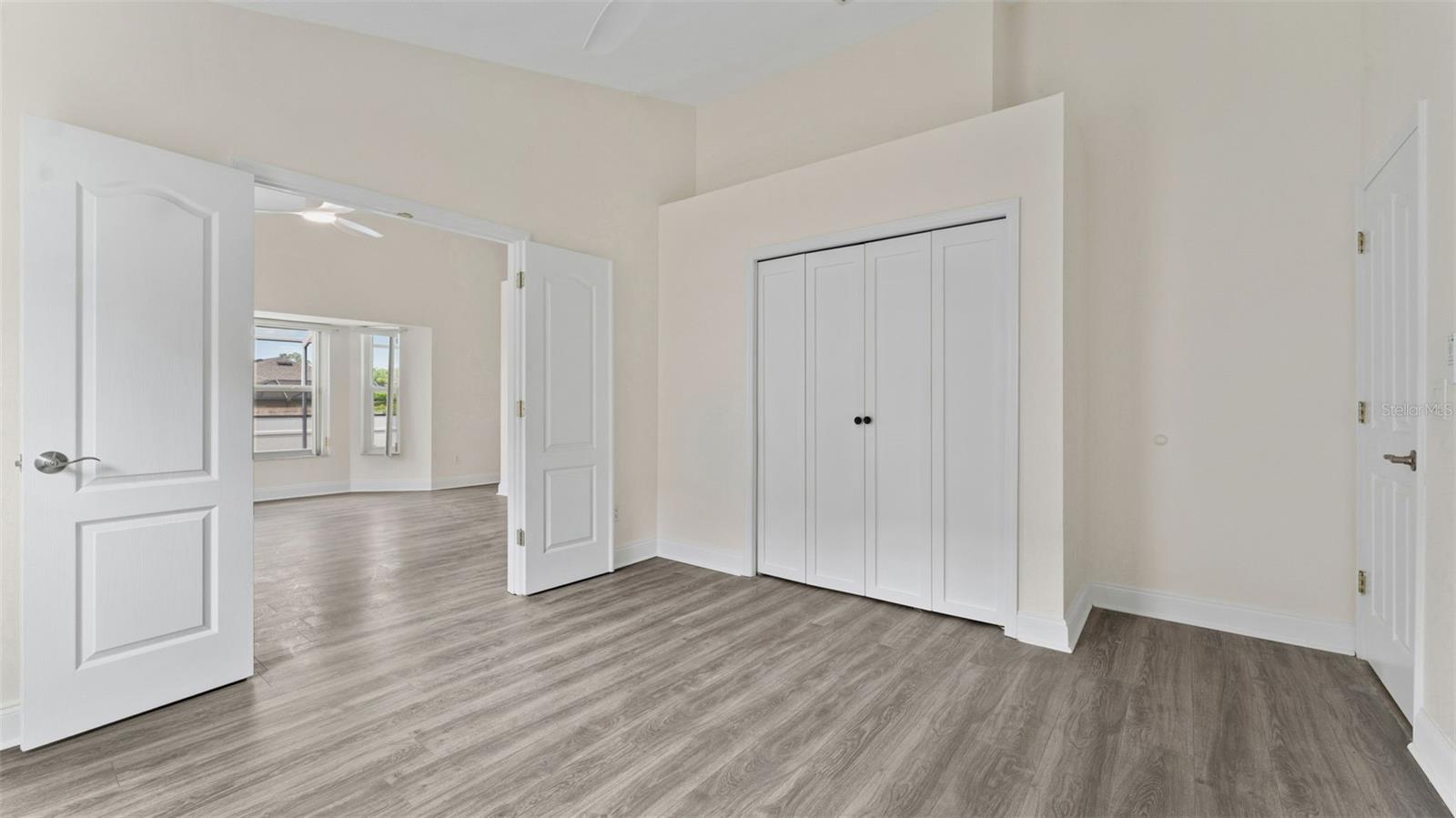 11708 CARROLLWOOD COVE DR — photo 18