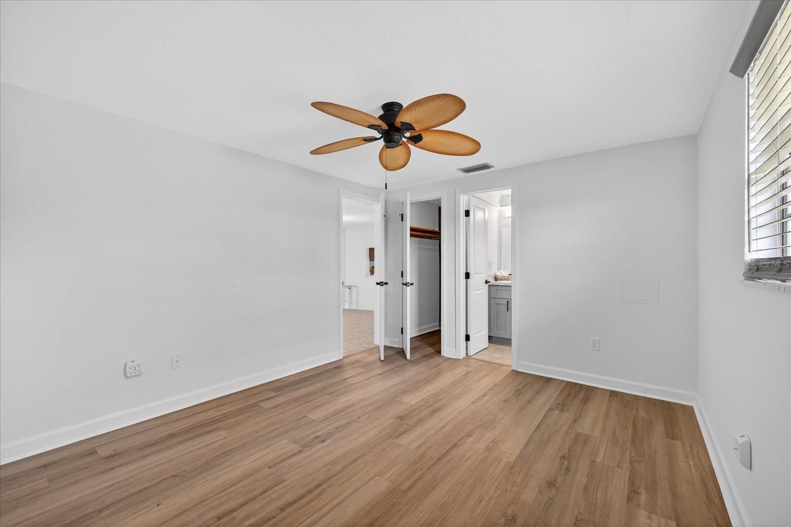 4116 HAMPTON DR — photo 23