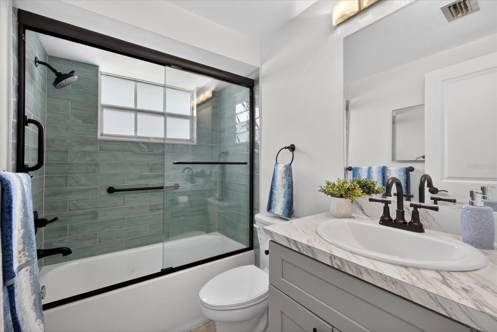 4116 HAMPTON DR — photo 5