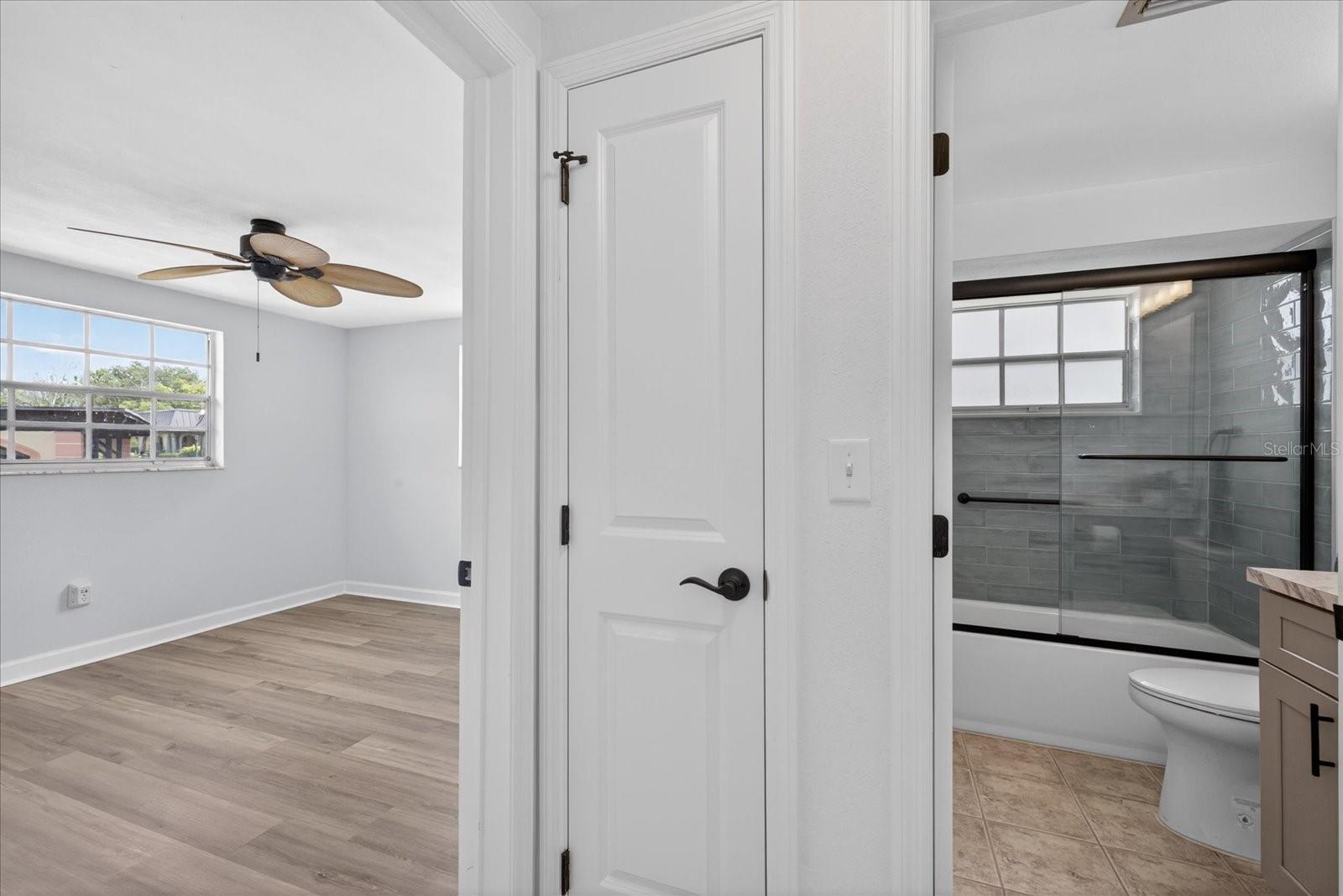4116 HAMPTON DR — photo 11
