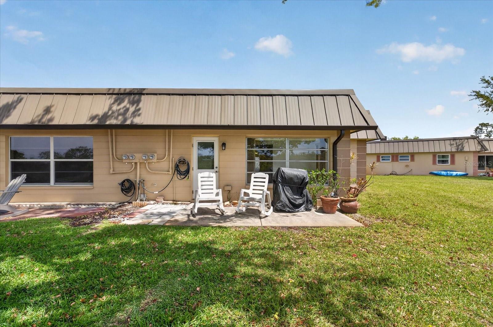 4116 HAMPTON DR — photo 34
