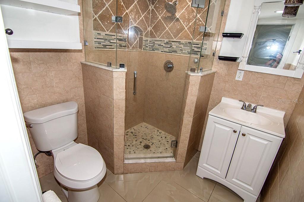 6506 SALINE ST — photo 23
