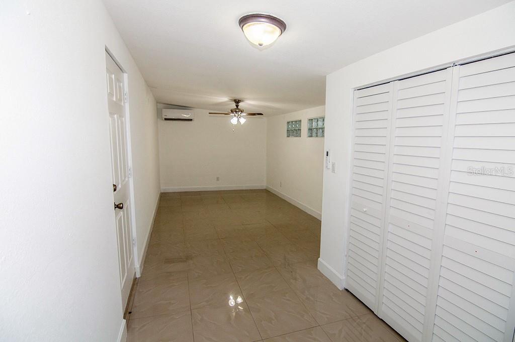 6506 SALINE ST — photo 21
