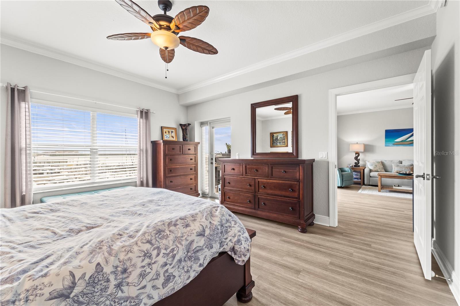 425 150TH AVE #2303 — photo 31