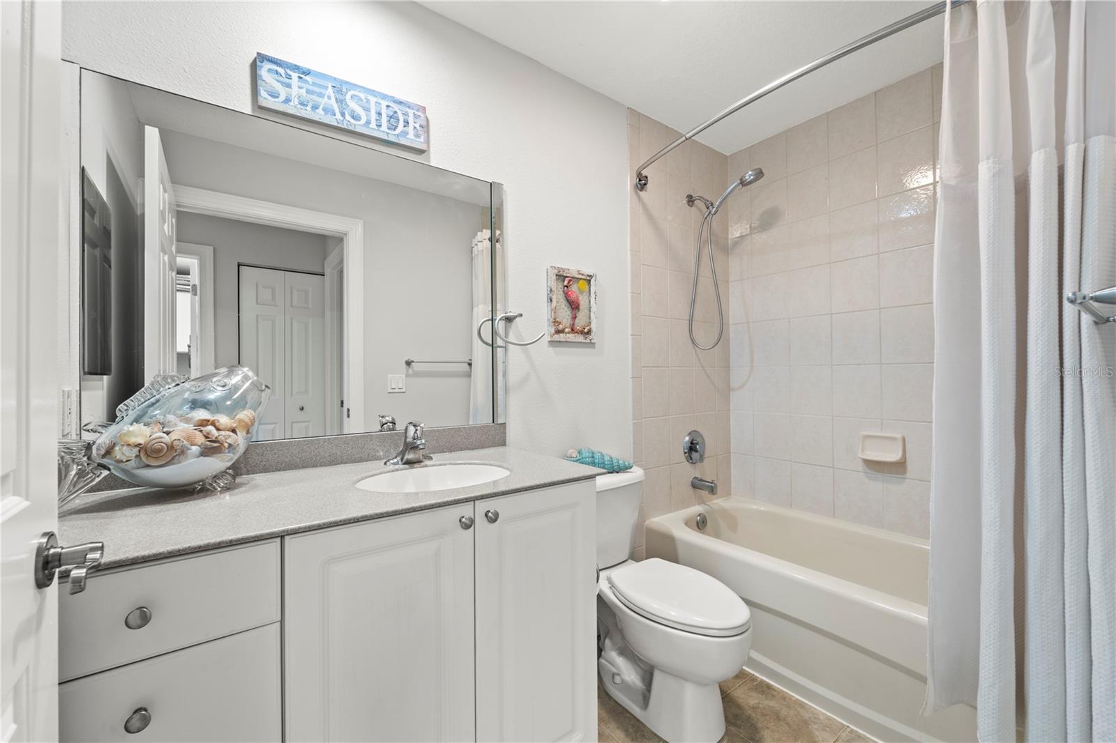 425 150TH AVE #2303 — photo 47