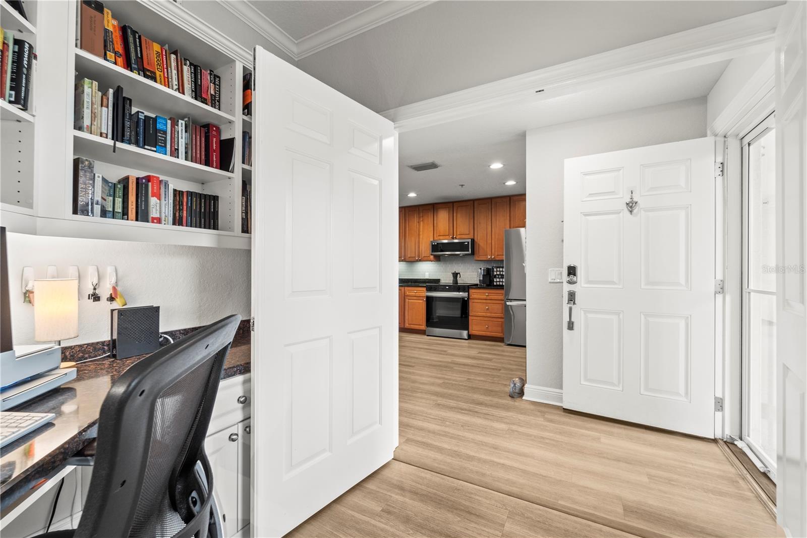 425 150TH AVE #2303 — photo 49