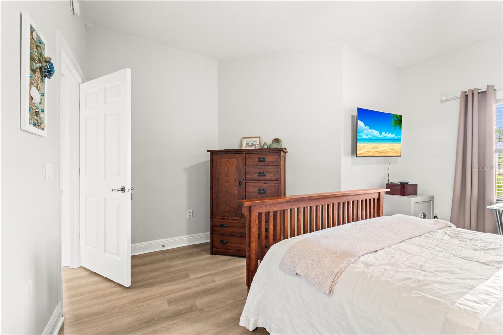425 150TH AVE #2303 — photo 45