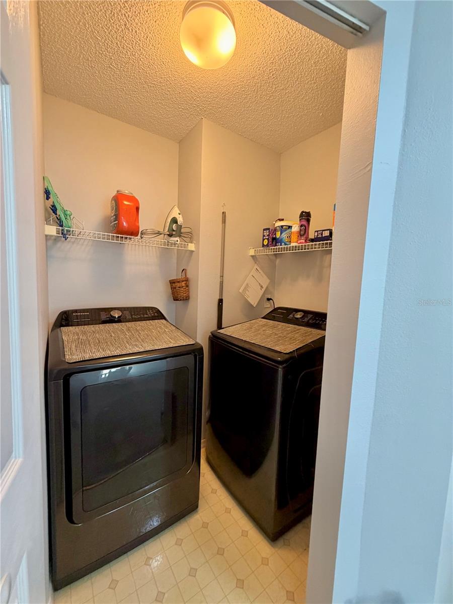 2122 CLOVER HILL RD — photo 30