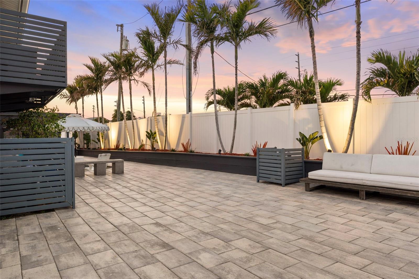 439 CAUSEWAY BLVD — photo 78