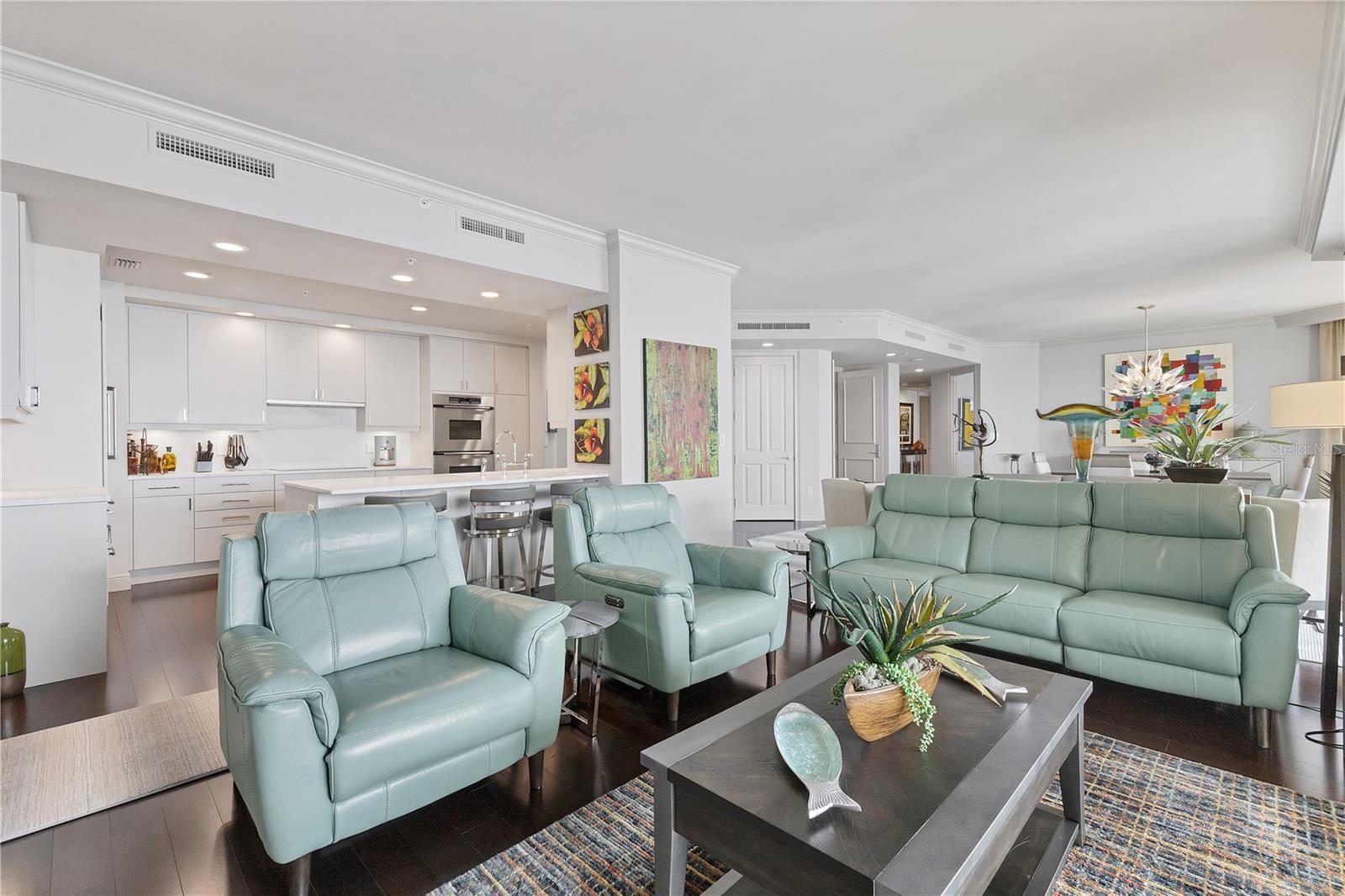 35 WATERGATE DR #1203 — photo 12