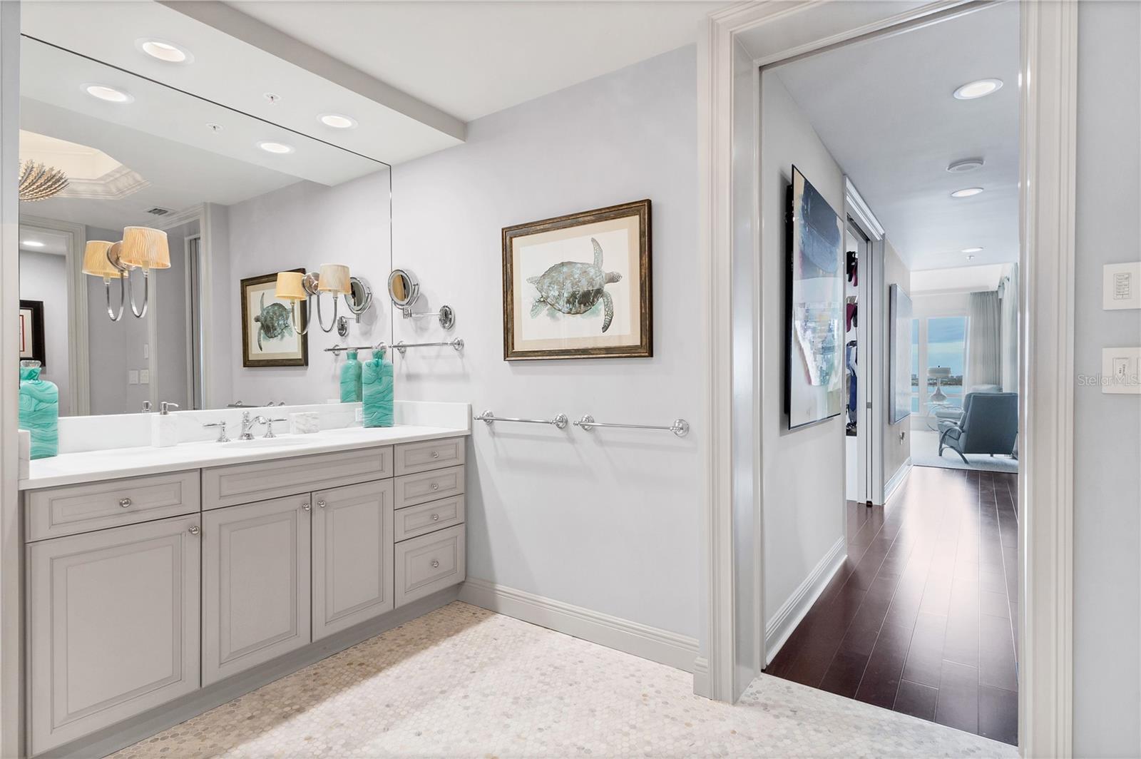 35 WATERGATE DR #1203 — photo 31