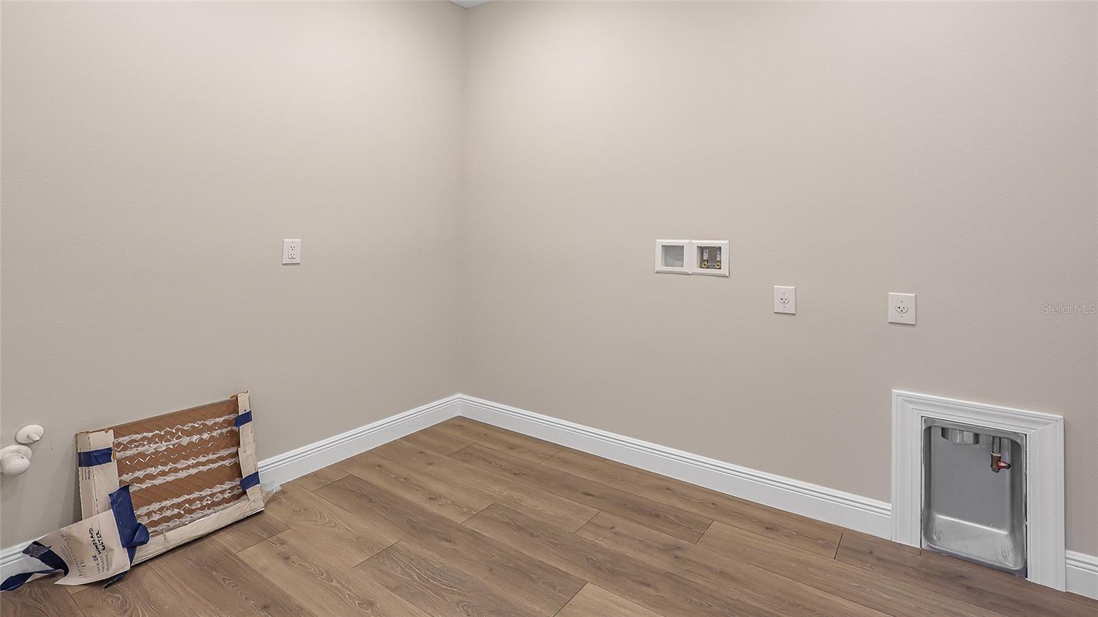 14447 COASTAL WOODLAND LN — photo 42