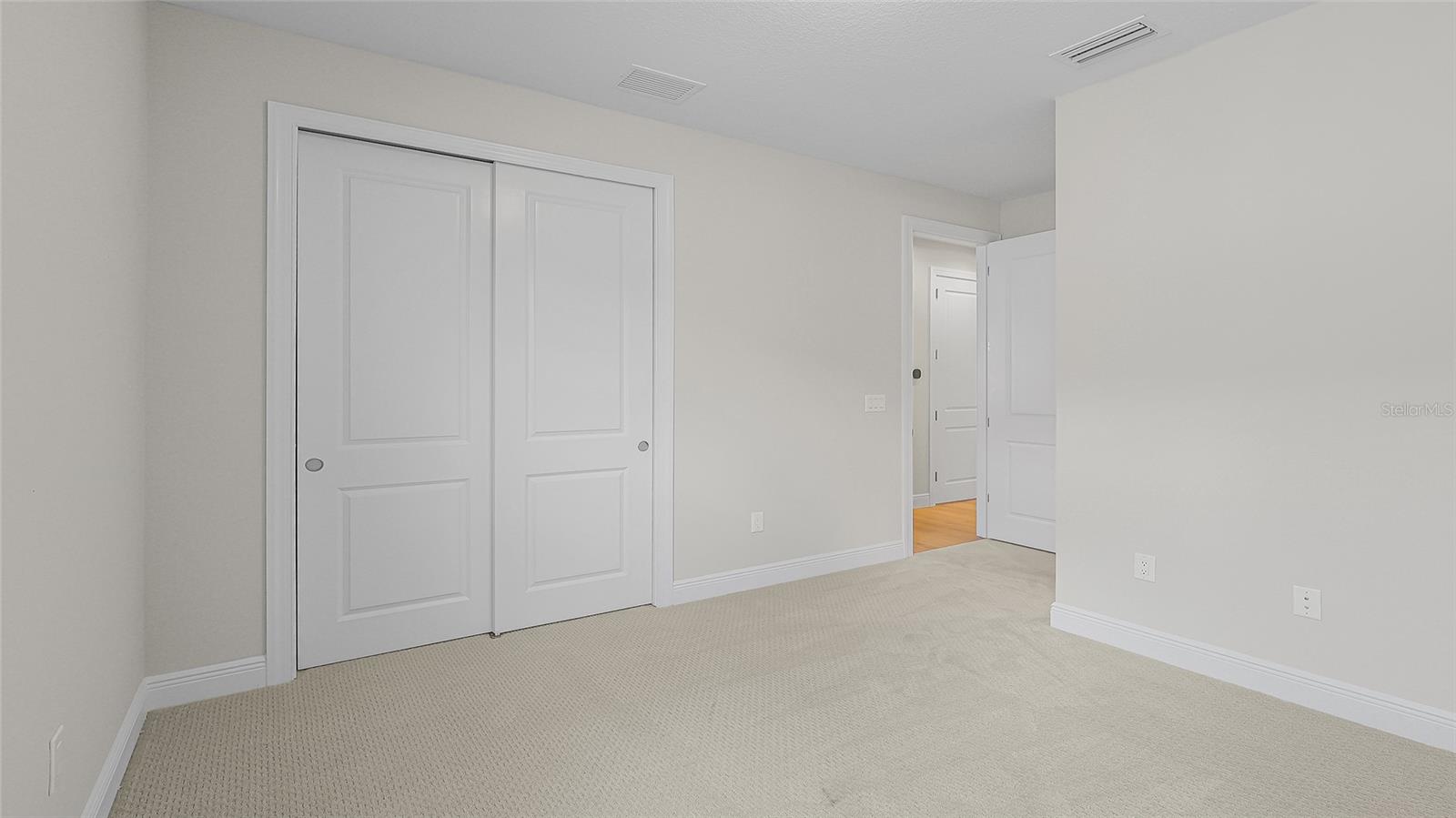 14447 COASTAL WOODLAND LN — photo 32