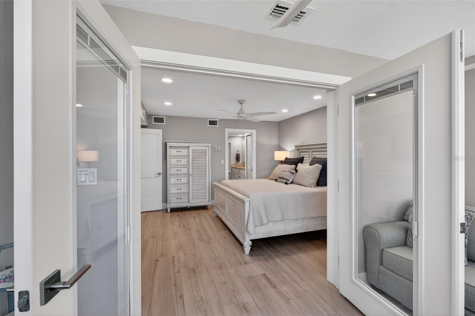 1080 W PEPPERTREE LN #305A — photo 24