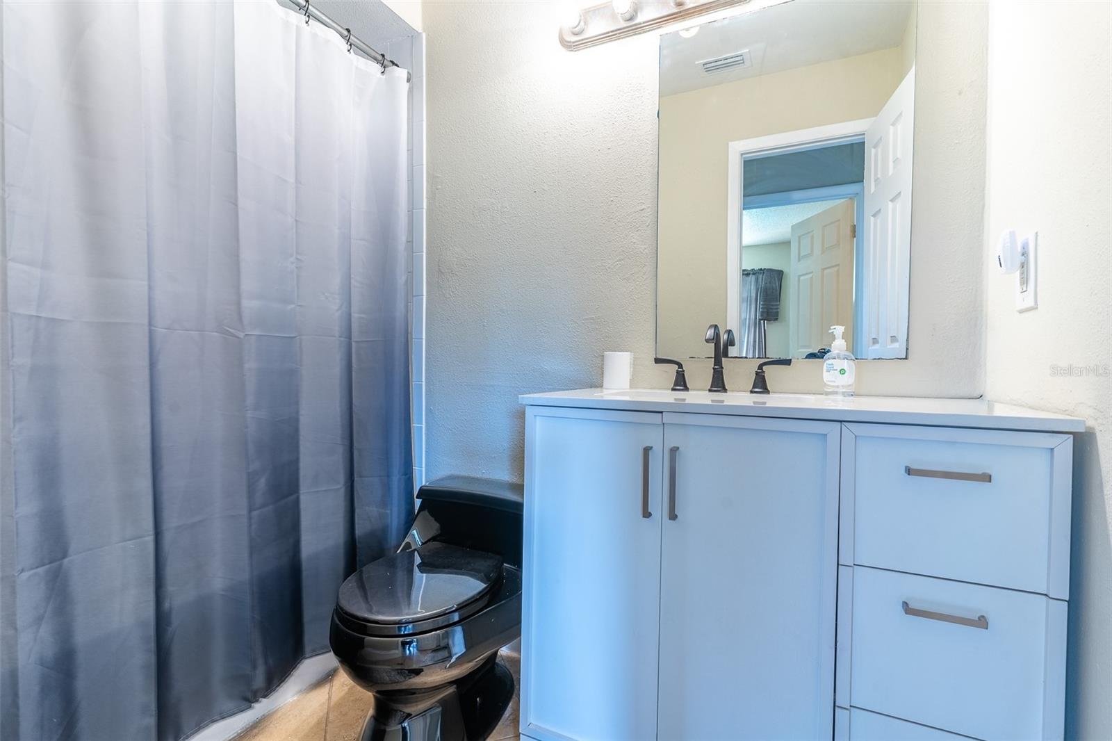 631 STONE DR — photo 17