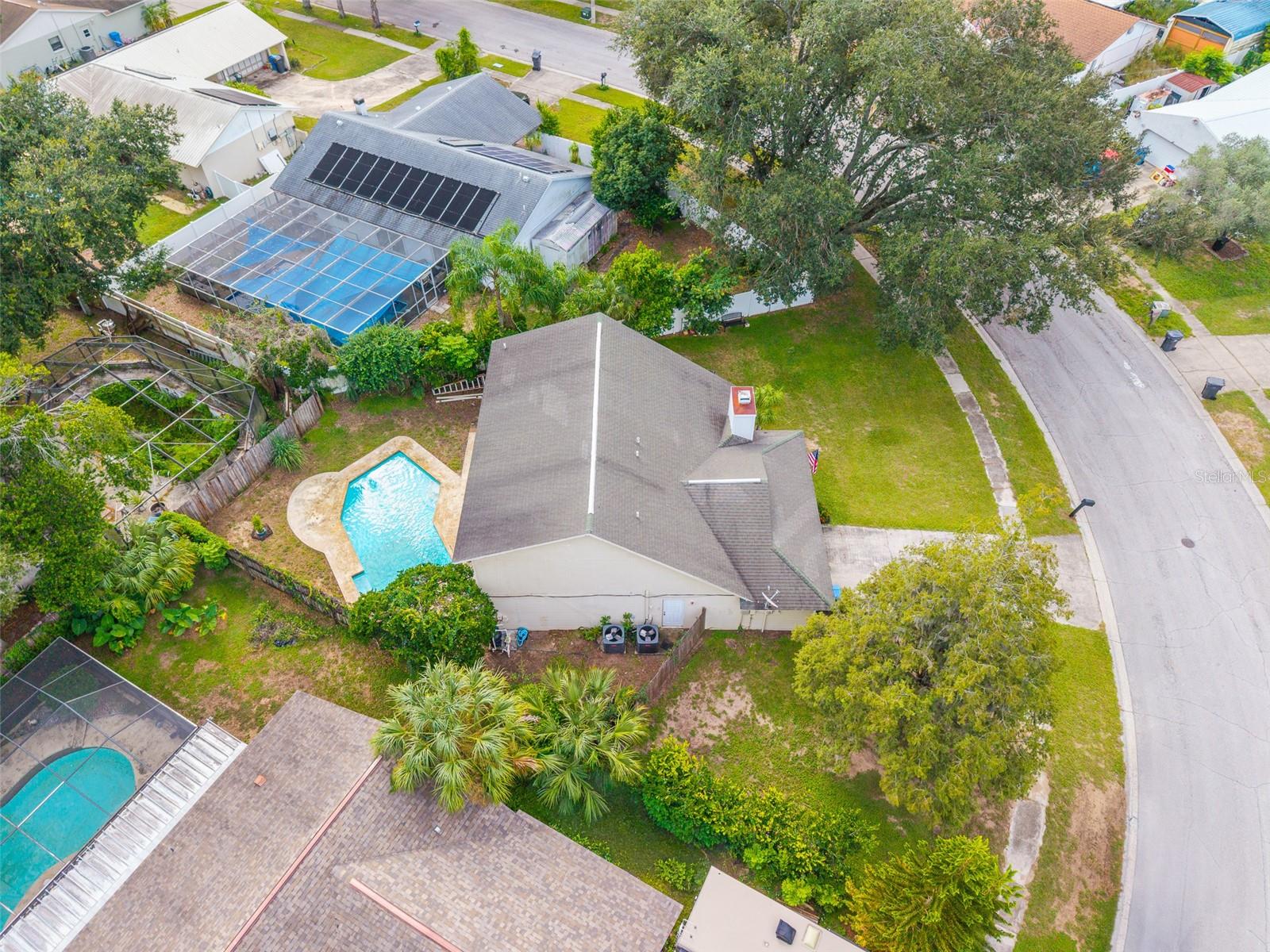631 STONE DR — photo 31