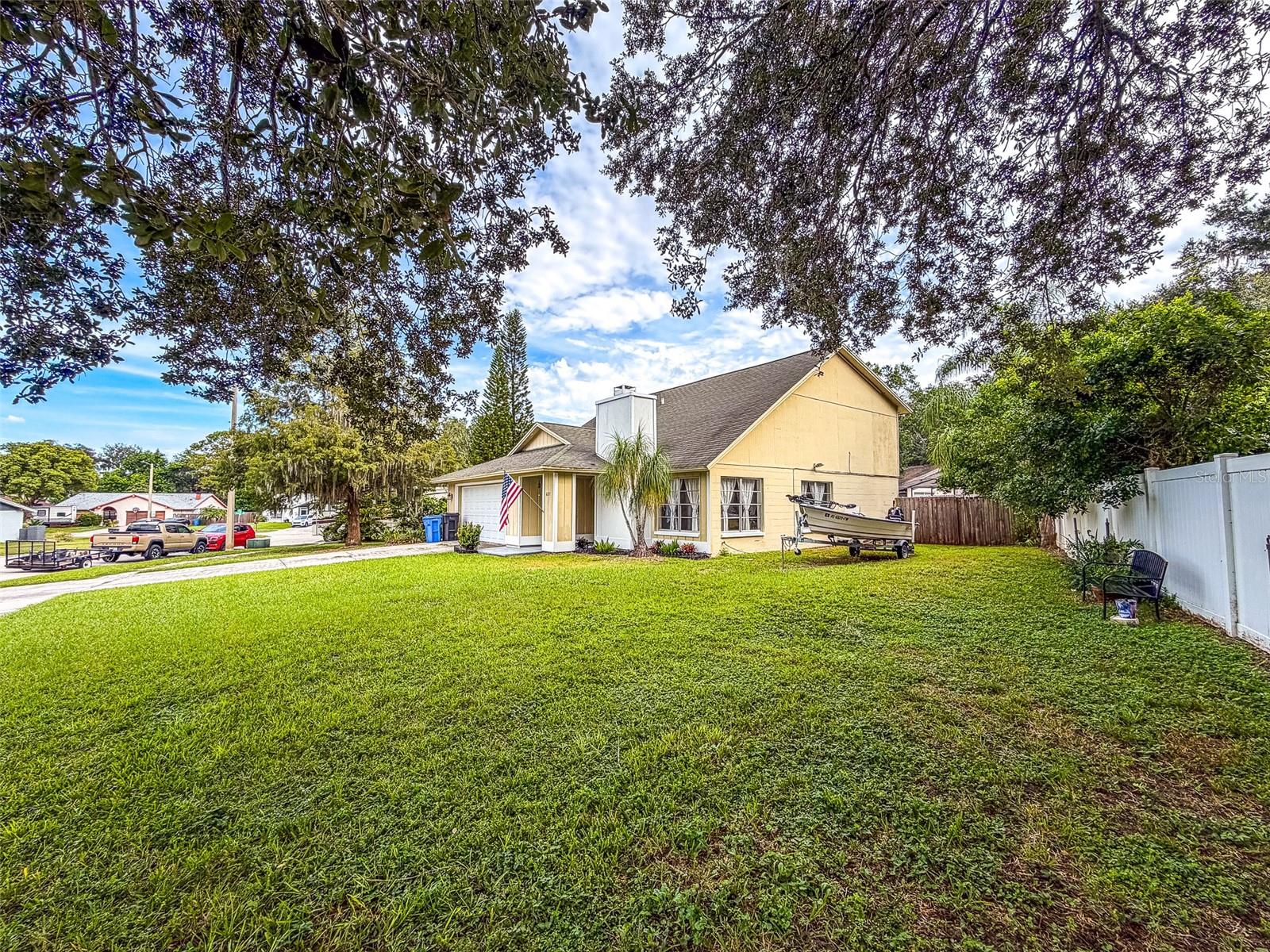 631 STONE DR — photo 39