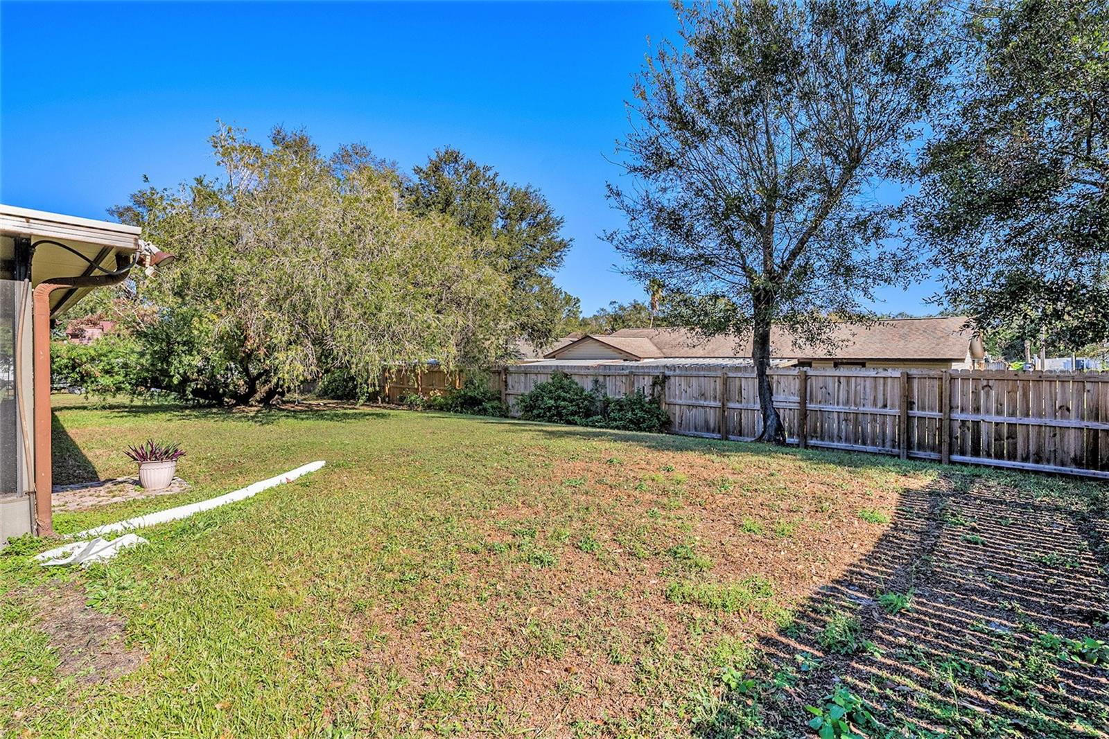1606 DUSTY ROSE LN — photo 22