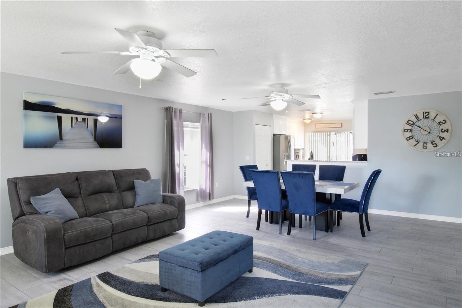 15427 WINTER BREEZE LN — photo 4