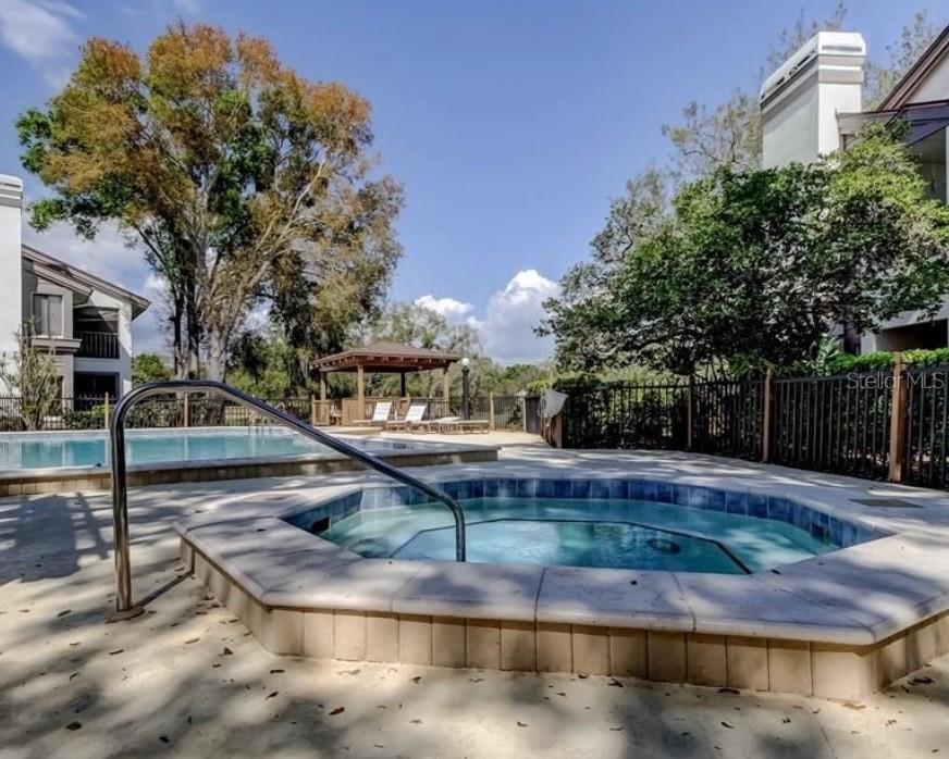 1721 LAKE CYPRESS DR #2101 — photo 31