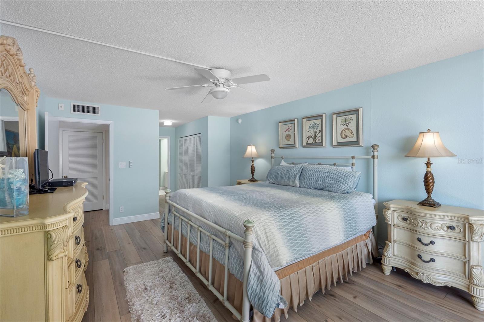 1400 GULF BLVD #101 — photo 24