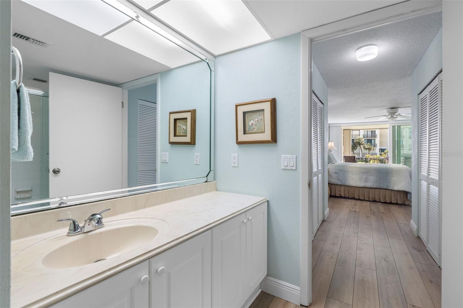 1400 GULF BLVD #101 — photo 28